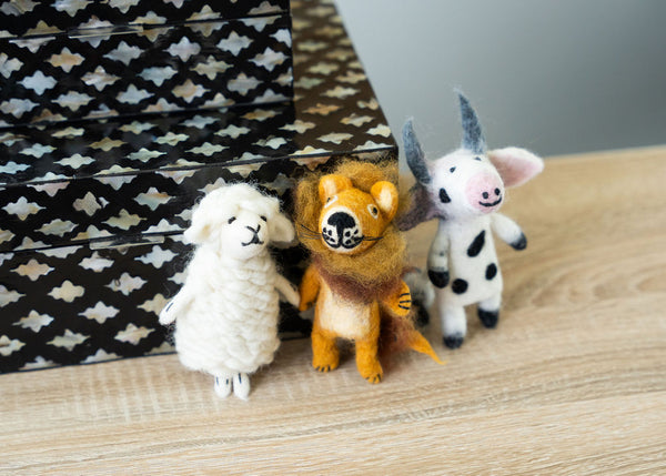 3D Full Body Cow Finger Puppet