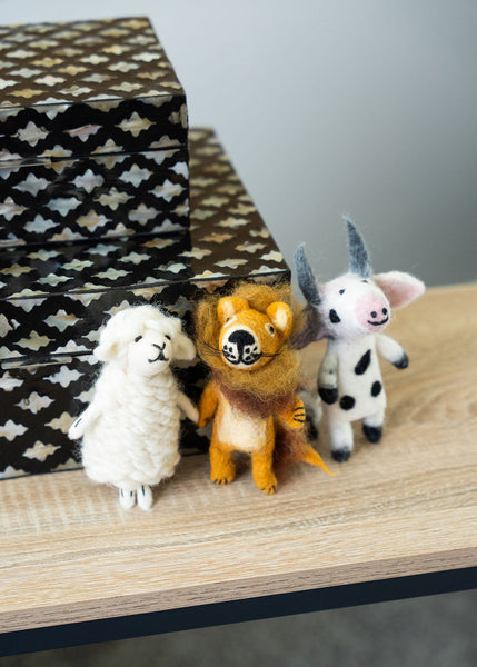 3D Full Body Cow Finger Puppet