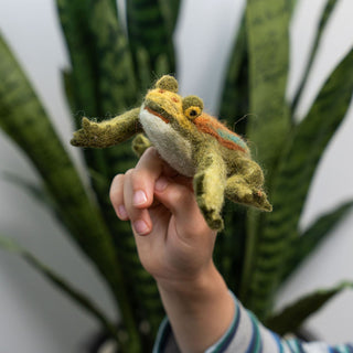 3D Frog Finger Puppet