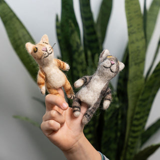 3D Brown Cat Finger Puppet